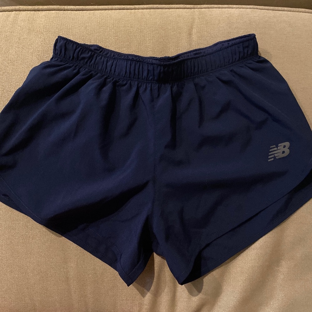 New Balance Womens Size XS Core Woven Shorts 3inch Inseam Built-In Brief 637